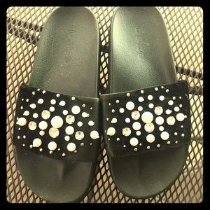 Bebe green velvet and Pearl and Diamond Slides
